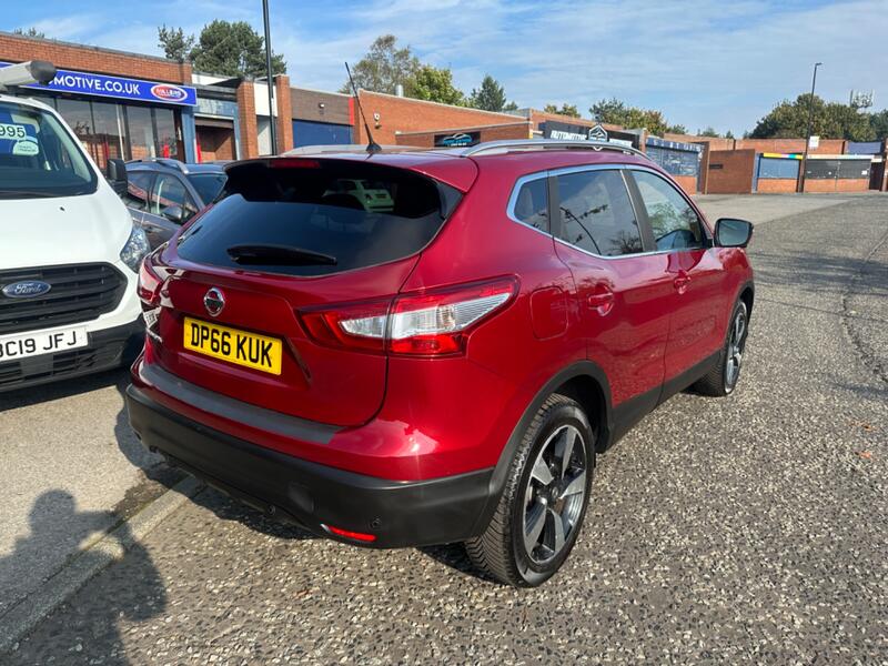 NISSAN QASHQAI