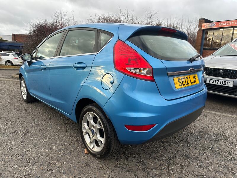FORD FIESTA