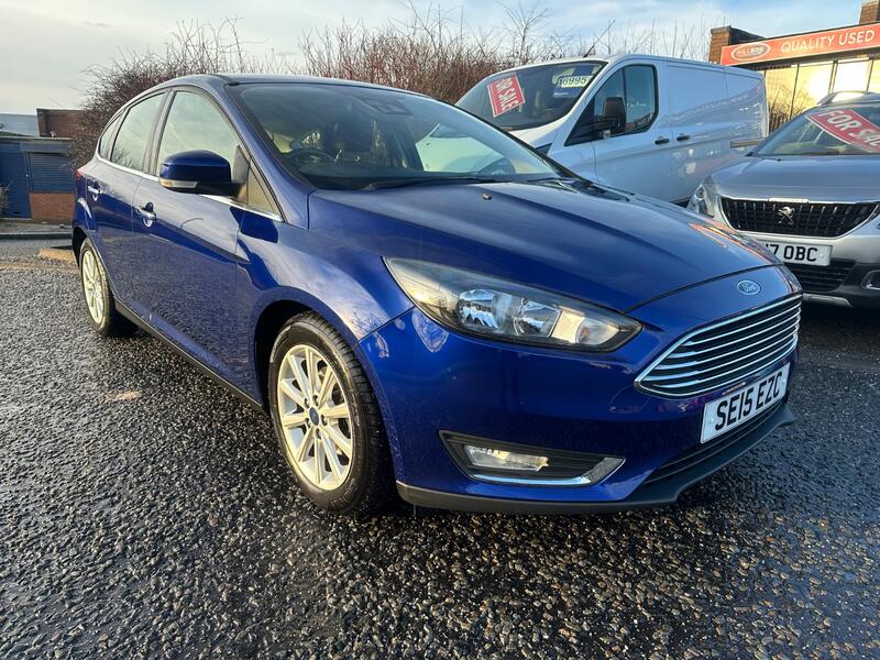 FORD FOCUS