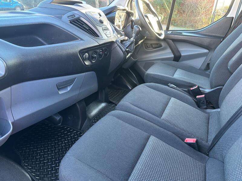 FORD TRANSIT CUSTOM