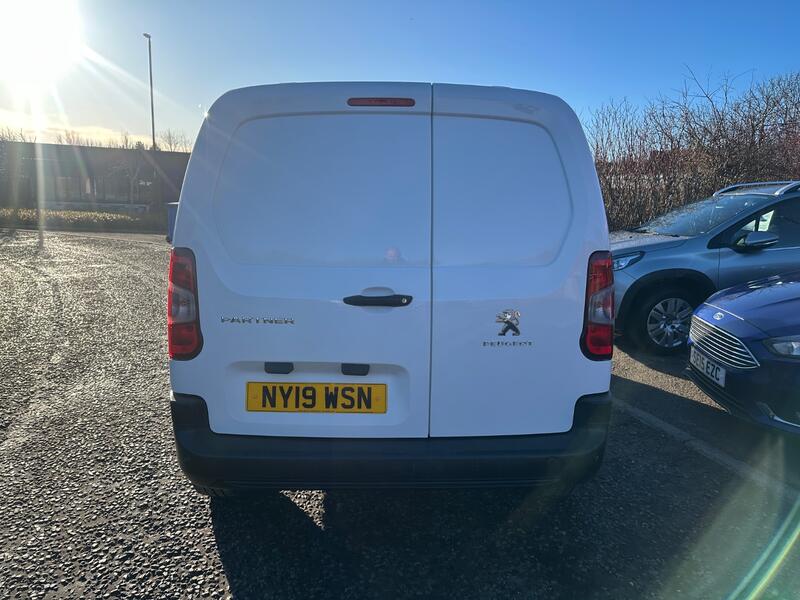 PEUGEOT PARTNER