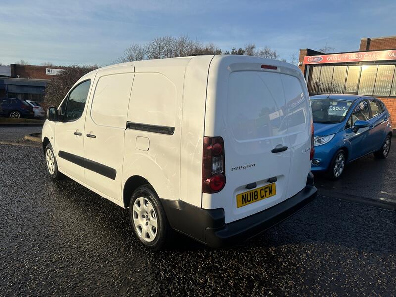 PEUGEOT PARTNER