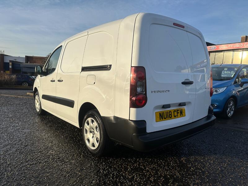 PEUGEOT PARTNER