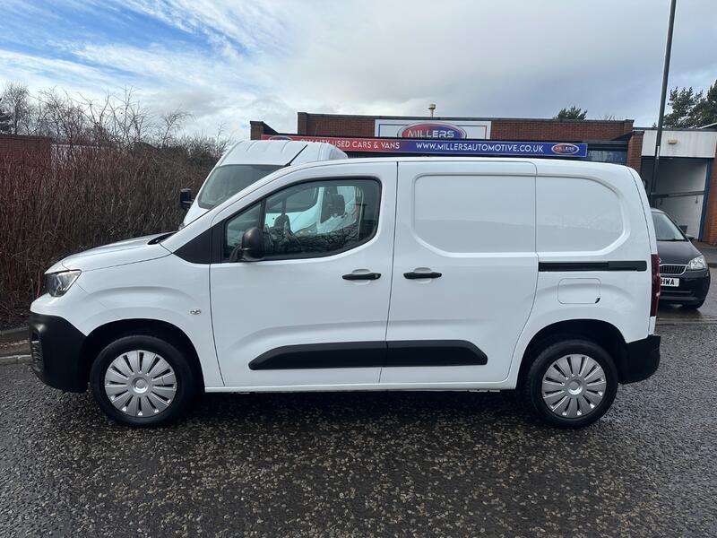 PEUGEOT PARTNER