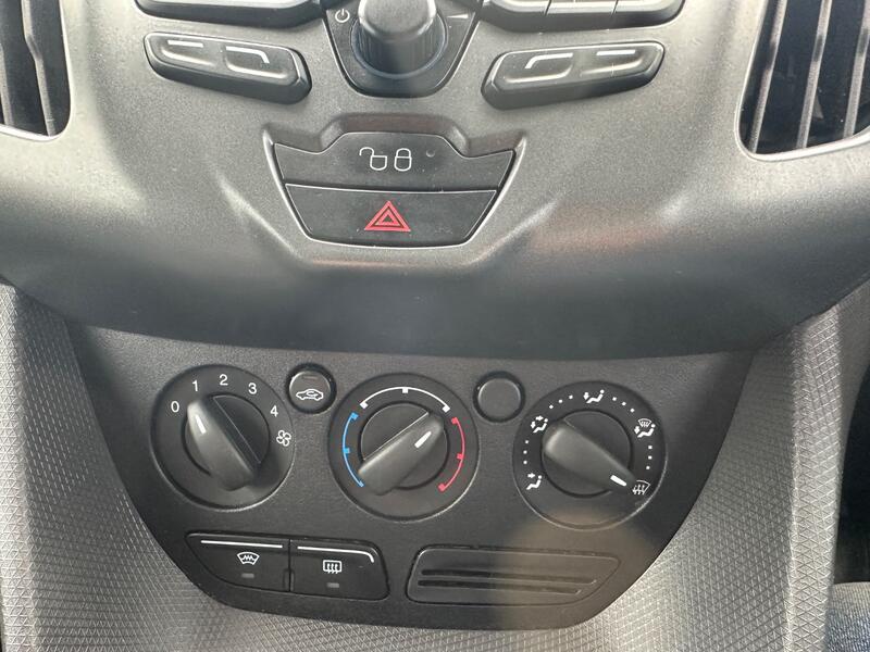 FORD TRANSIT CONNECT