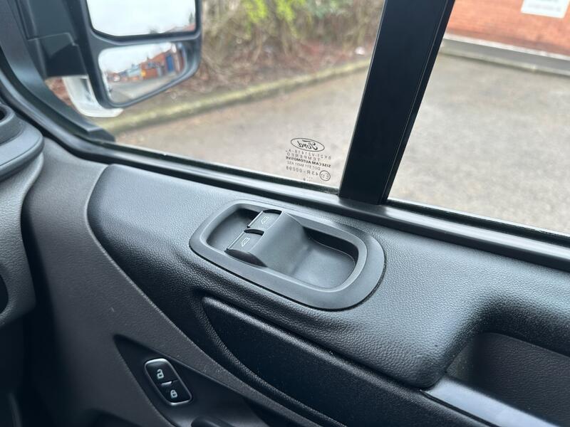 FORD TRANSIT CUSTOM