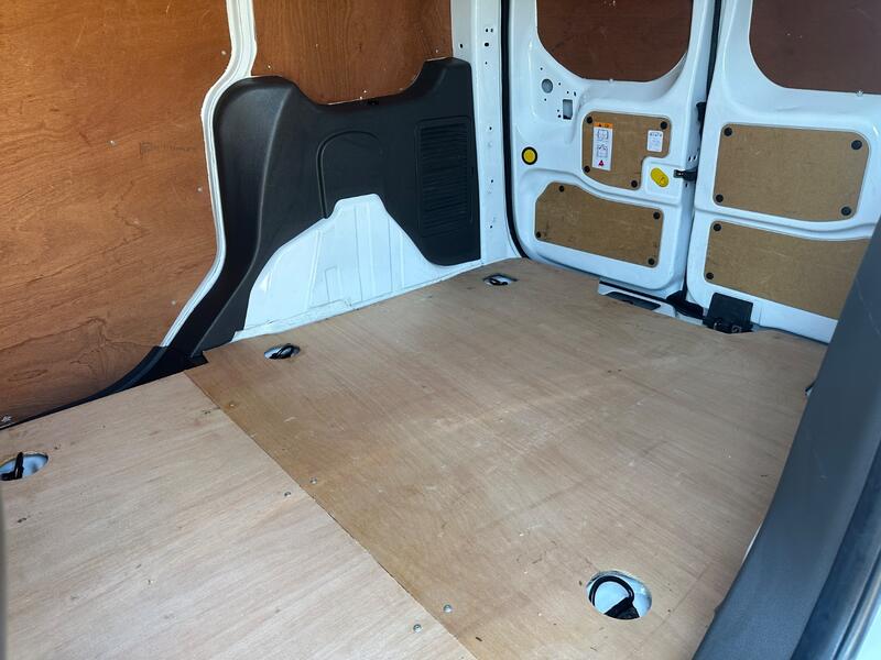 FORD TRANSIT CONNECT