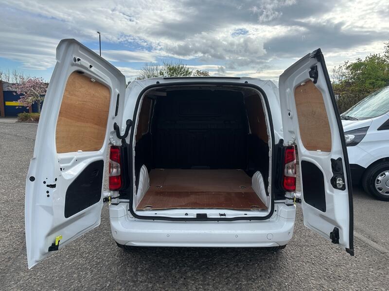 VAUXHALL COMBO