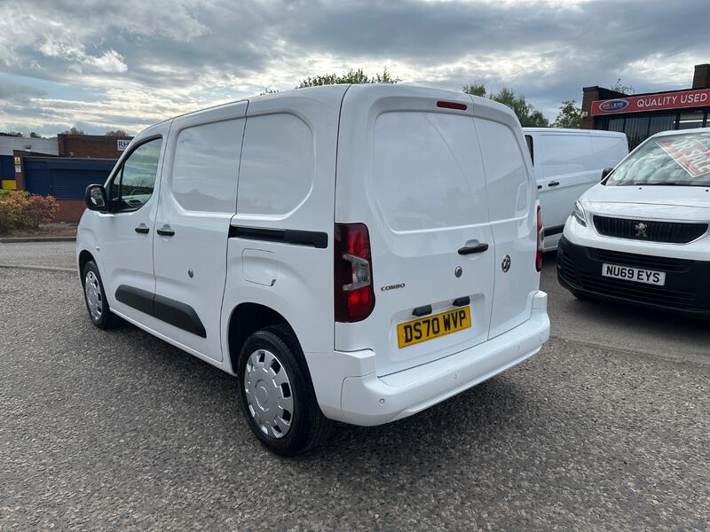 VAUXHALL COMBO
