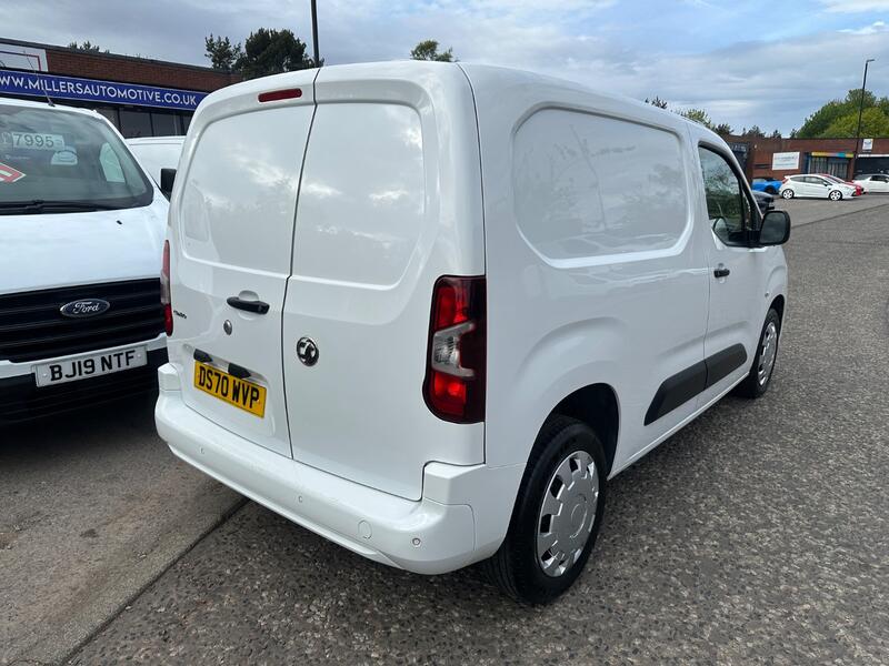 VAUXHALL COMBO