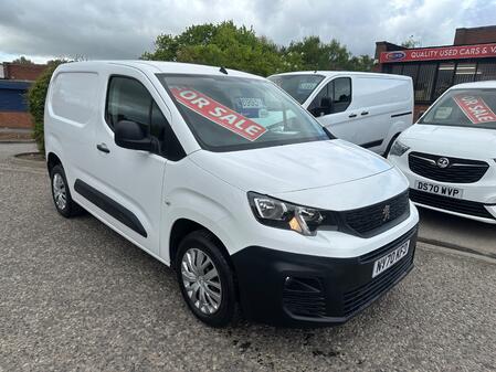 PEUGEOT PARTNER 1.5 BlueHDi 1000 Professional