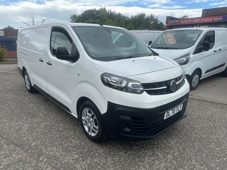 VAUXHALL VIVARO 1.5 Turbo D 2900 Dynamic